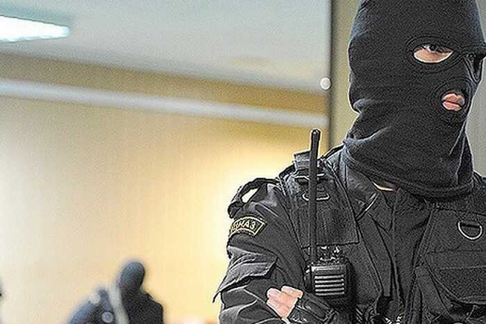 Командир ОПГ в погонах: Артур Спицын «крышует» криминал и крадёт металлы с НЛМК